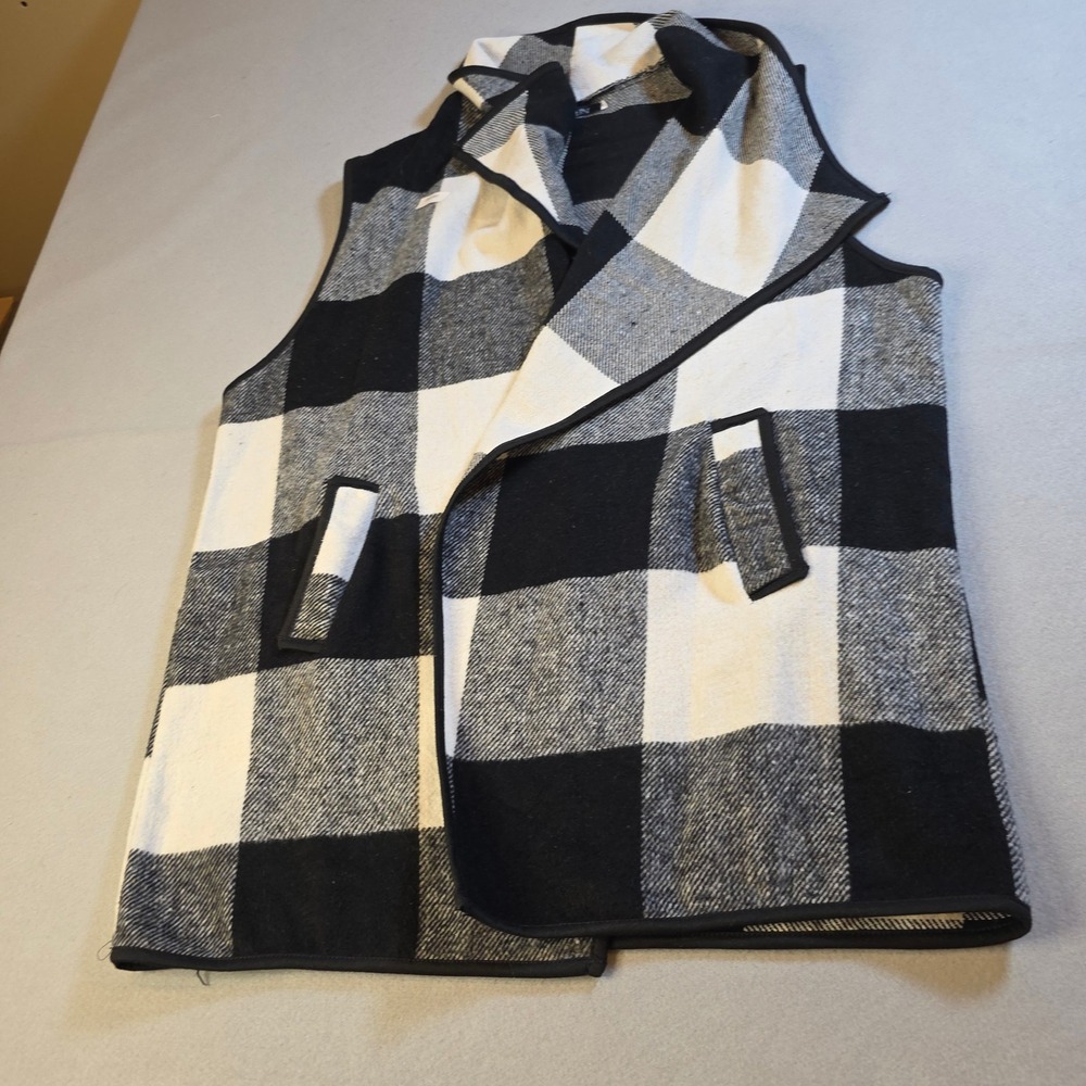 Yacun Buffalo Plaid Vest Black White Draped Open Front Sleeveless Jacket XL
